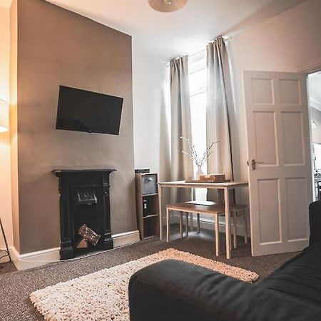 Cosy Affordable Digs Near Coventry City Centre Sleeps5 With Free Parking المظهر الخارجي الصورة